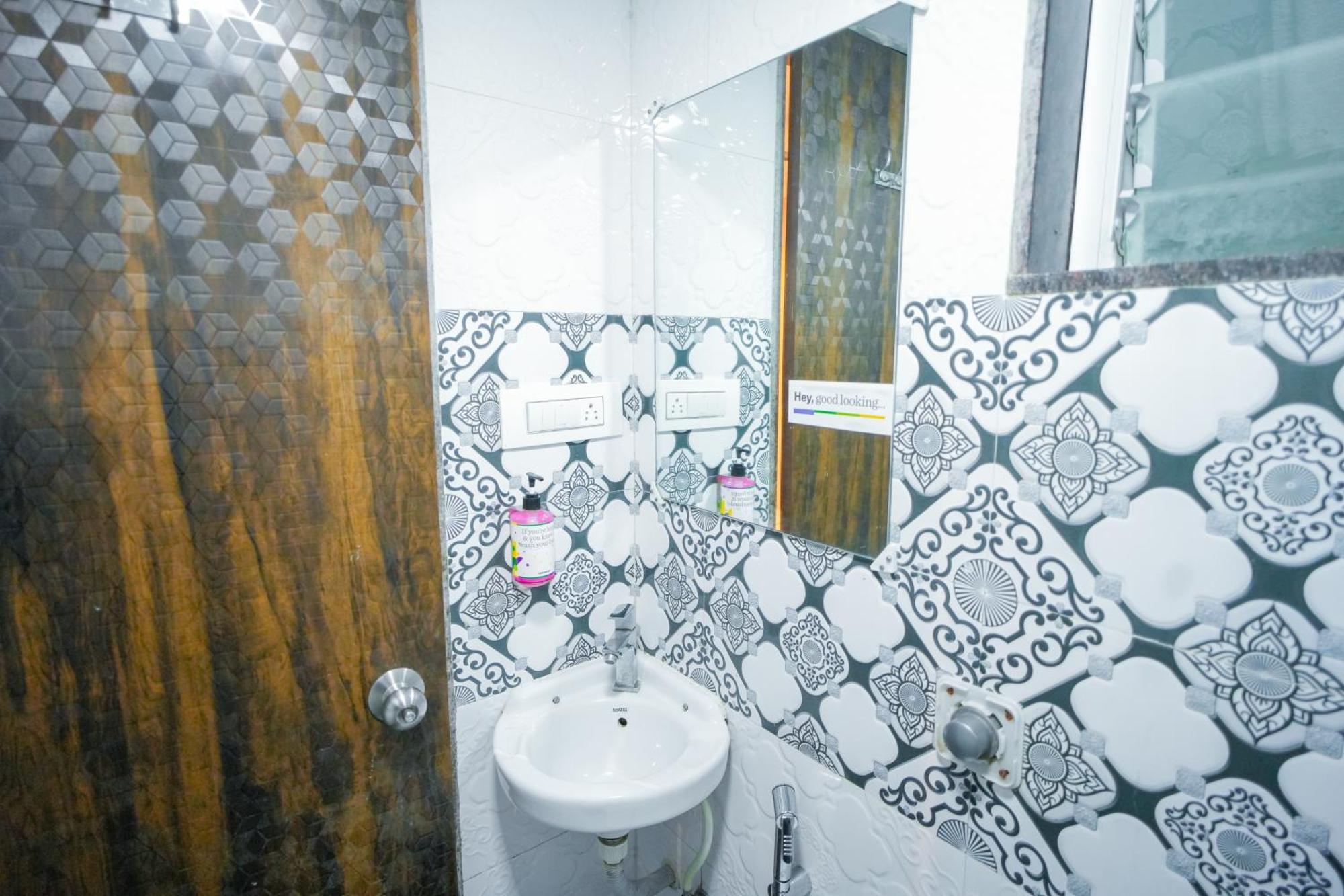 Hotel Skylink Hospitality Mahalaxmi 孟买 外观 照片