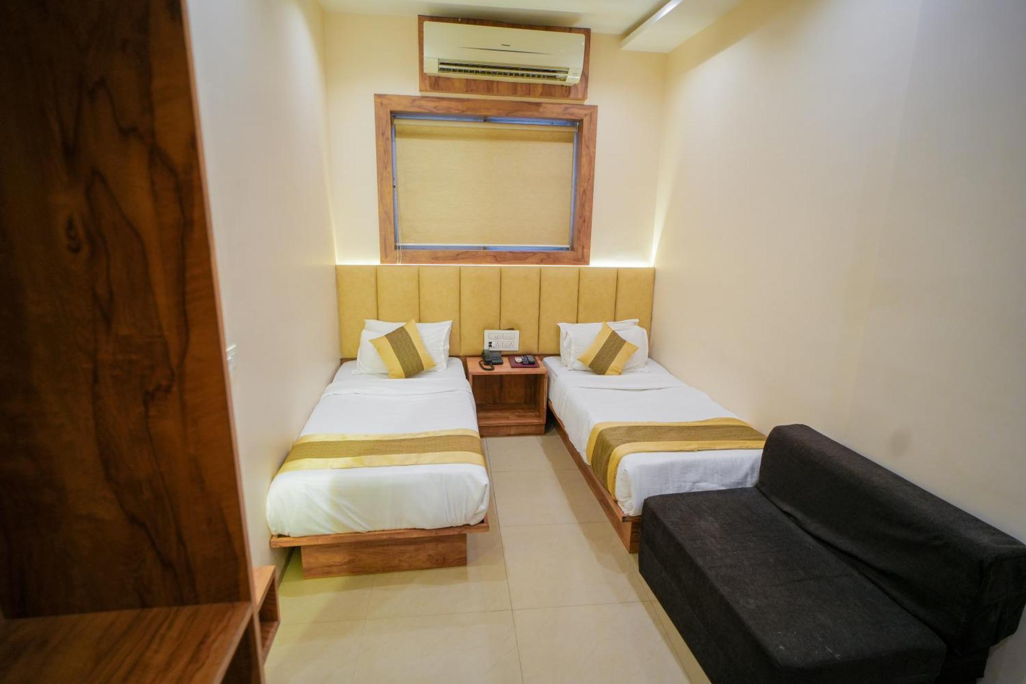 Hotel Skylink Hospitality Mahalaxmi 孟买 外观 照片