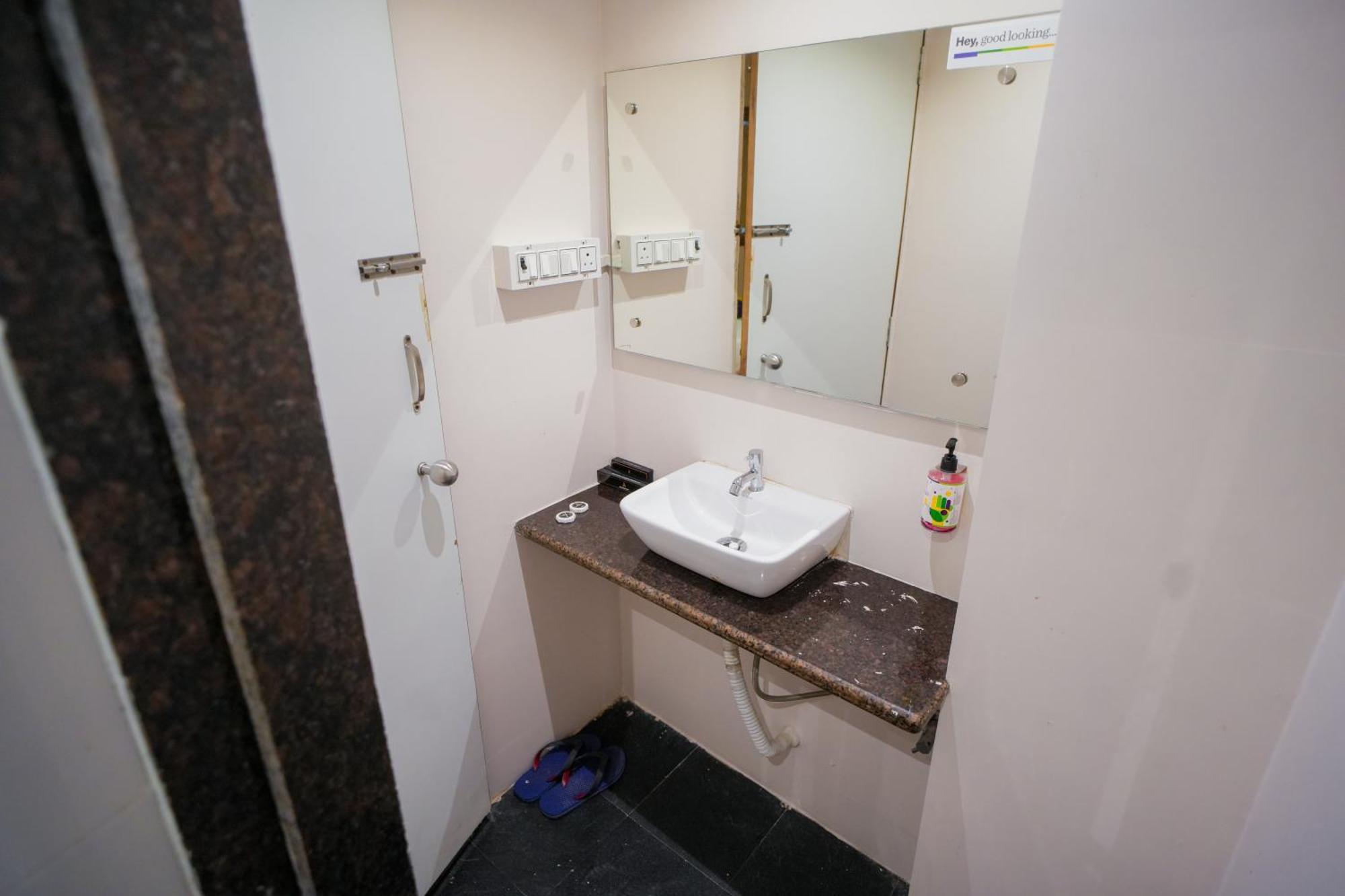 Hotel Skylink Hospitality Mahalaxmi 孟买 外观 照片