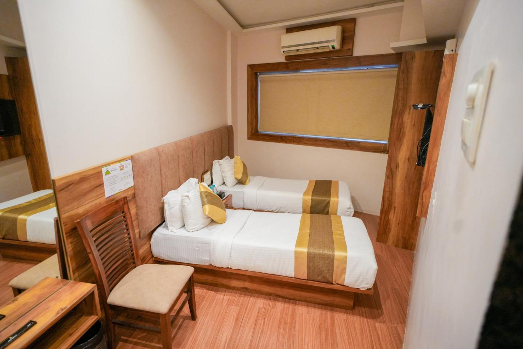 Hotel Skylink Hospitality Mahalaxmi 孟买 外观 照片