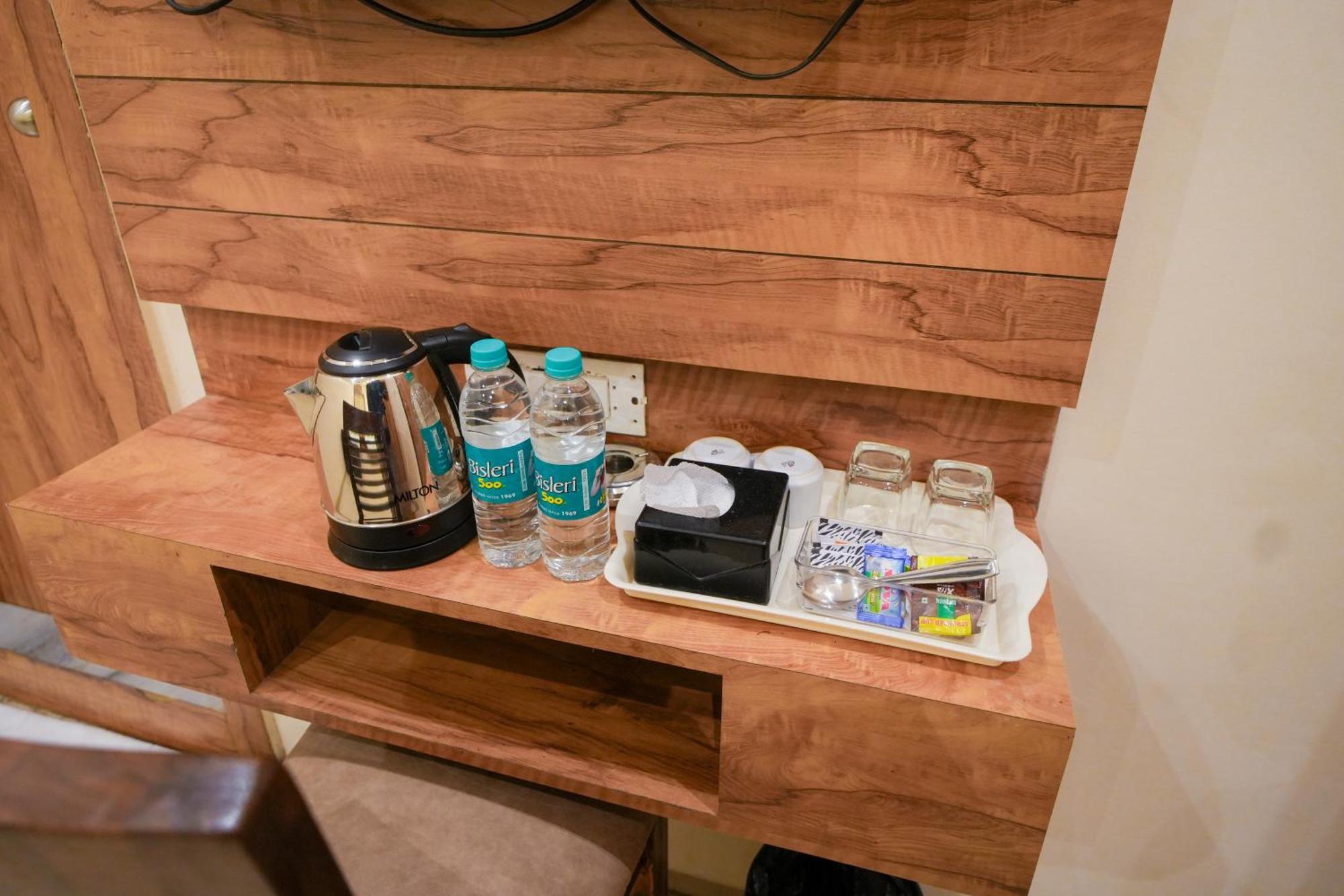 Hotel Skylink Hospitality Mahalaxmi 孟买 外观 照片