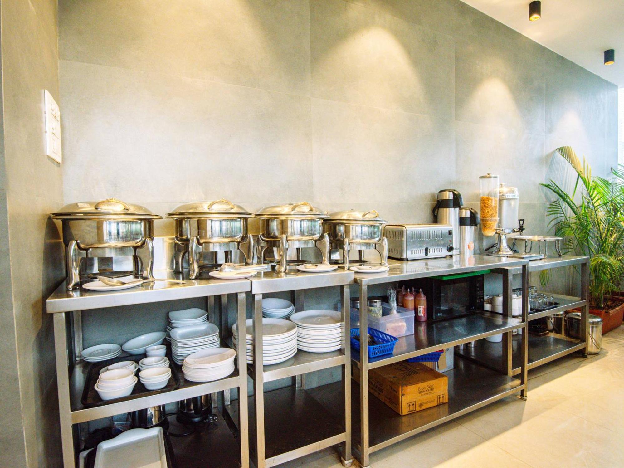 Hotel Skylink Hospitality Mahalaxmi 孟买 外观 照片