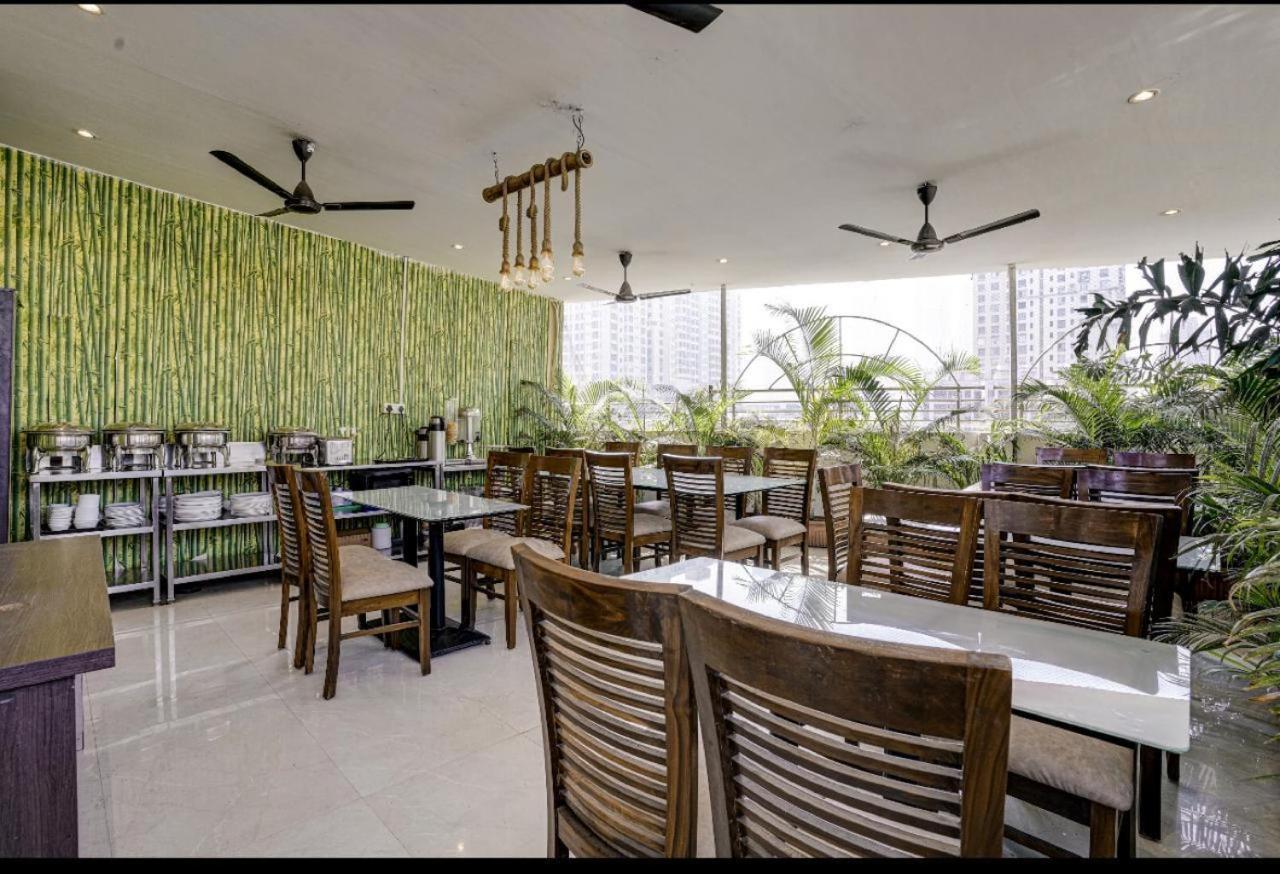 Hotel Skylink Hospitality Mahalaxmi 孟买 外观 照片